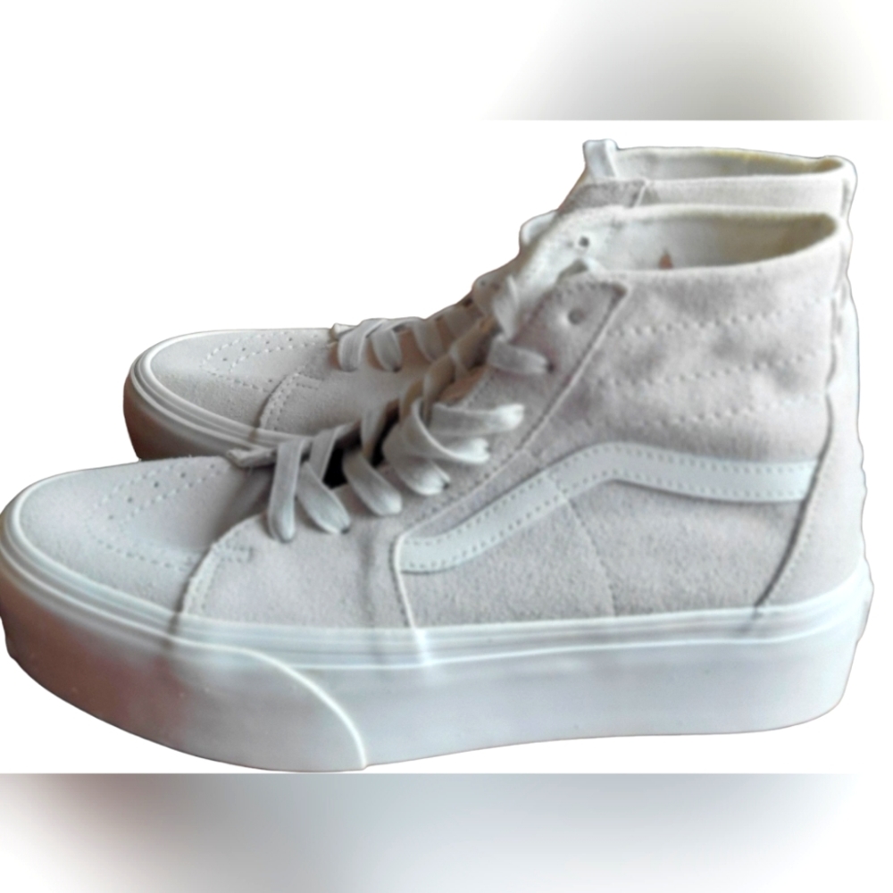 VANS WOMEN SOFT SUEDE SK8-HI TAPERED STACKFORM  SNEAKER DAWN BLUE/TRUE WHITE